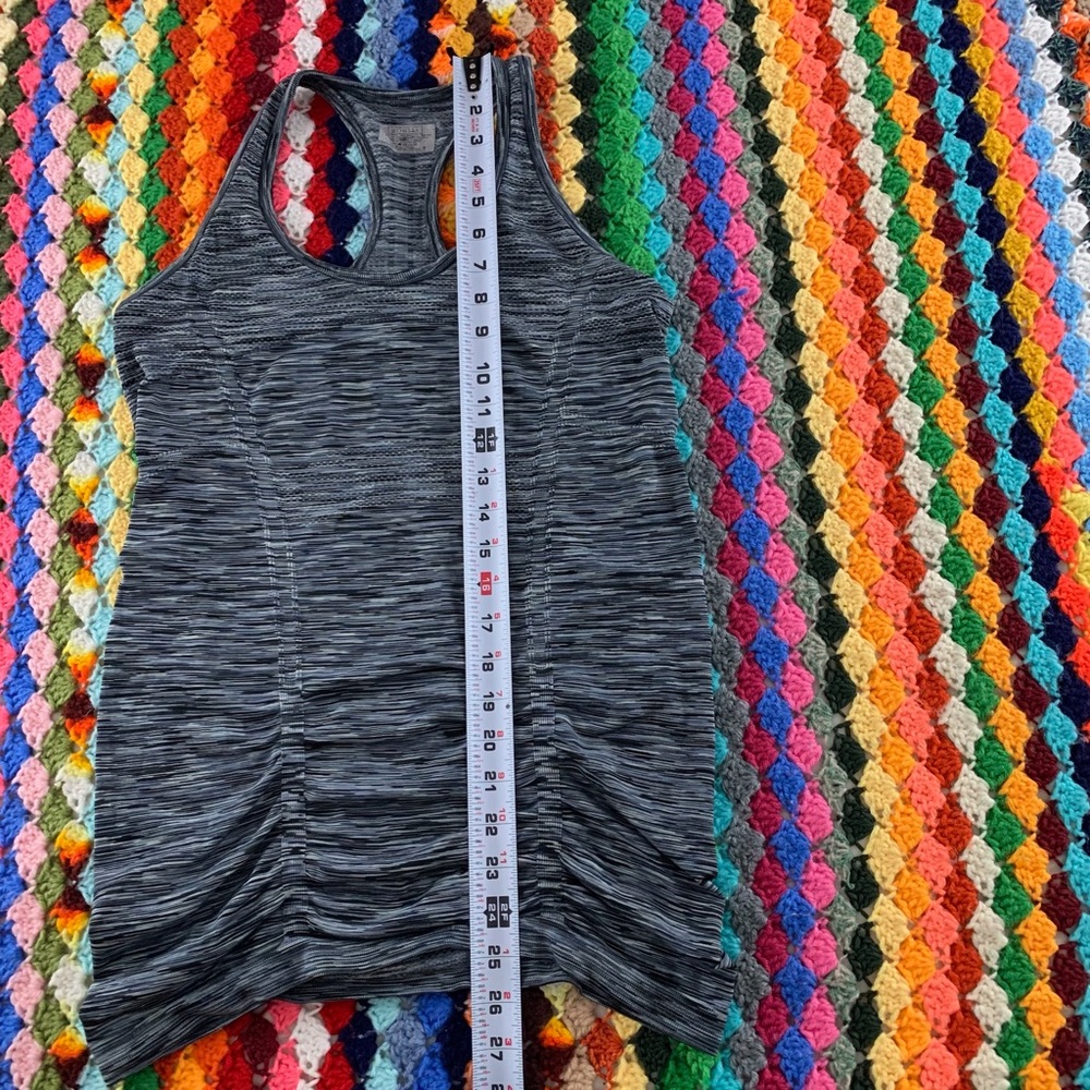 Athleta Fastest Track Space Dye Heather Racerback Rouched Anti-Ride Up W… - Picture 12 of 14